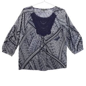 Adrianna Papell Blouse Womens Medium Navy White Geometric Knit Accent Pullover